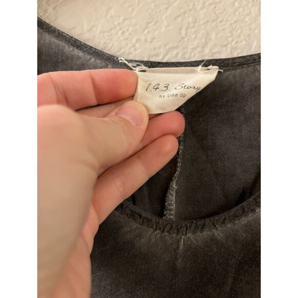 143 Story By Lineup Distressed Gray Long Sleeved Blouse Tie Sleeves Small - Picture 2 of 3